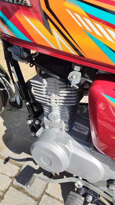Honda 125 full new condition