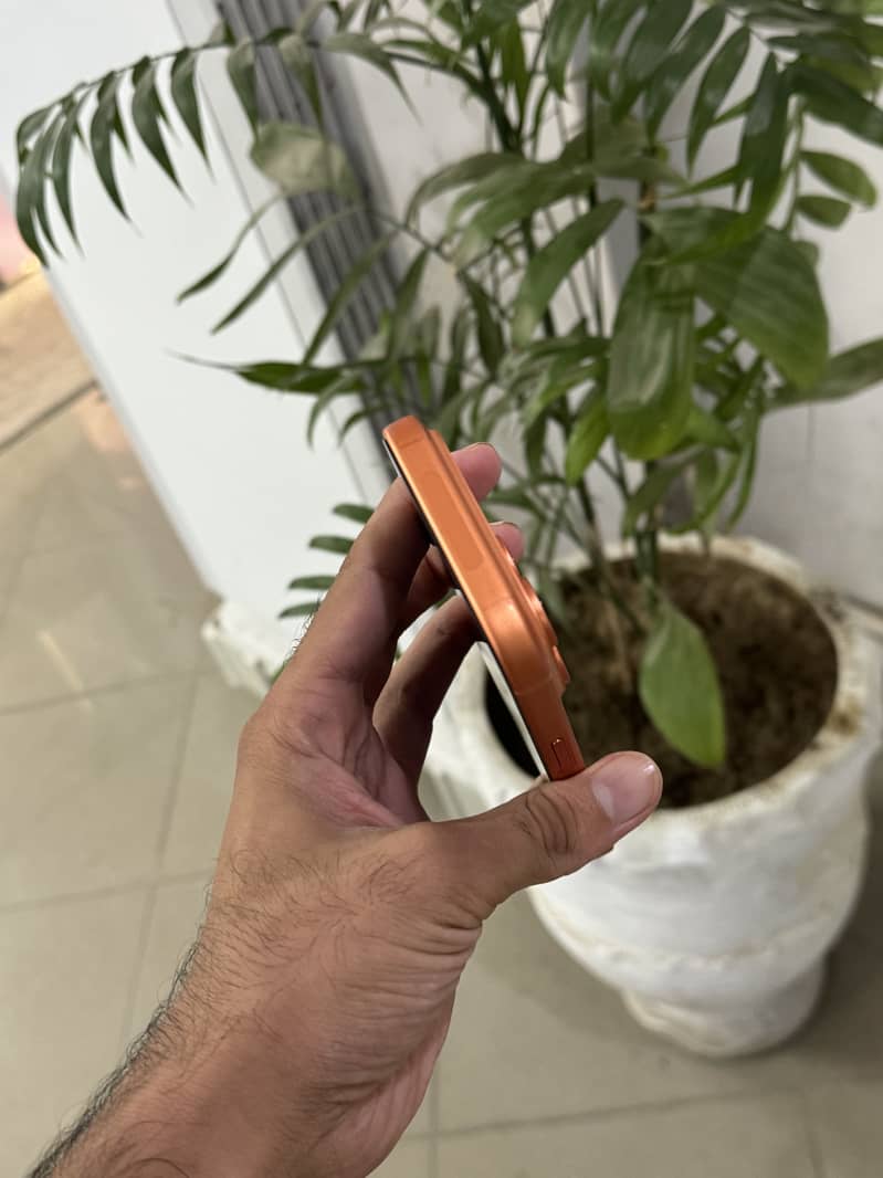 Apple iPhone 17 Pro 6