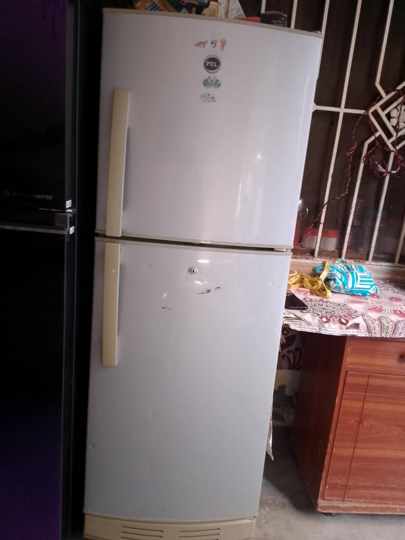 PEL second hand refrigerator 0