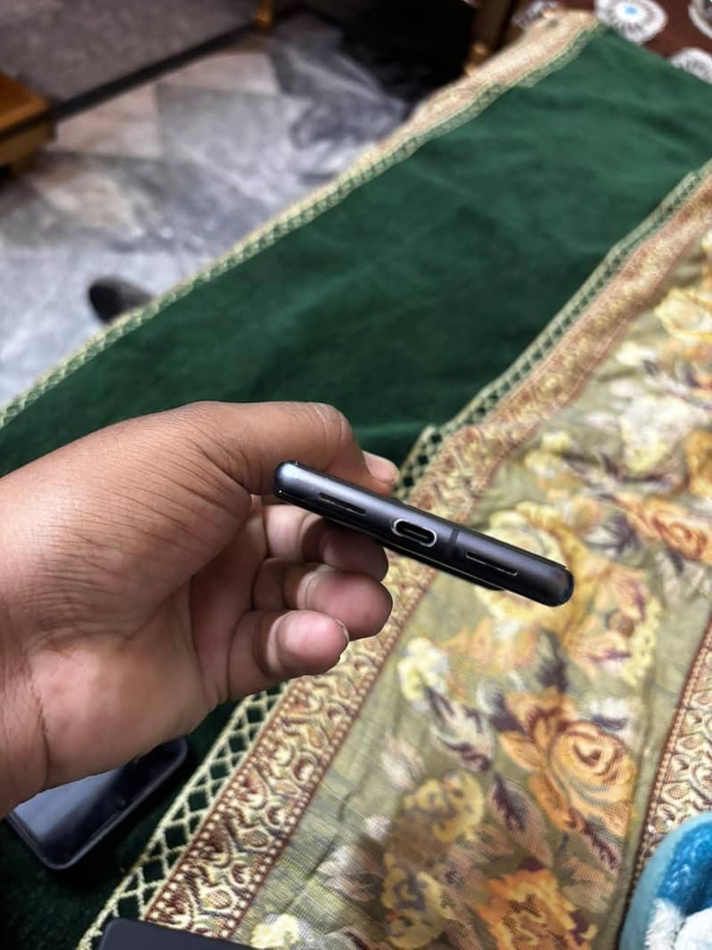 Google Pixel 7 6