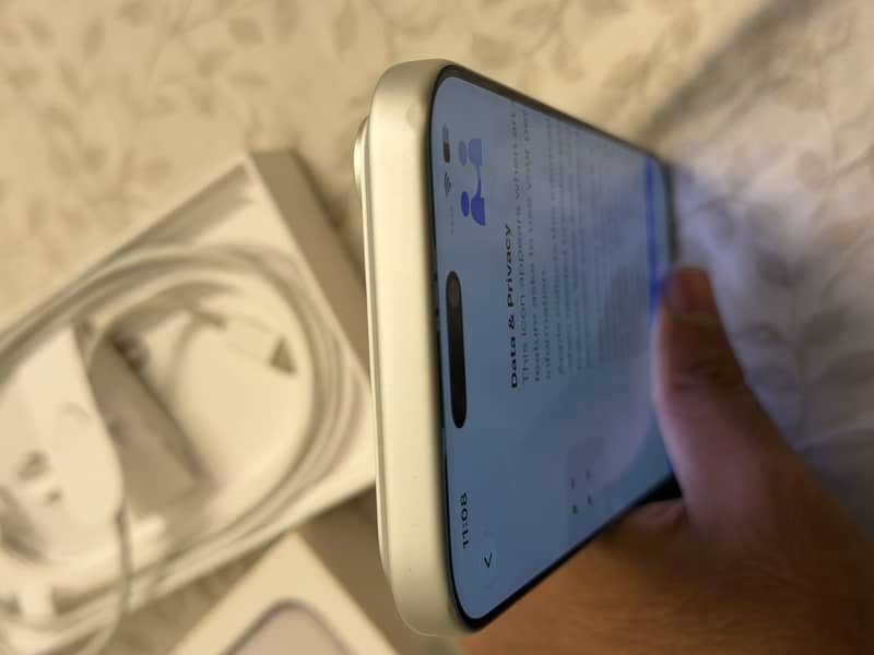 Apple iPhone 17 Pro Max 6