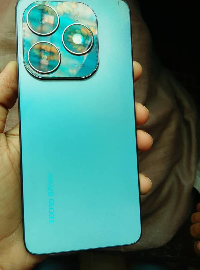Tecno Spark 20 1