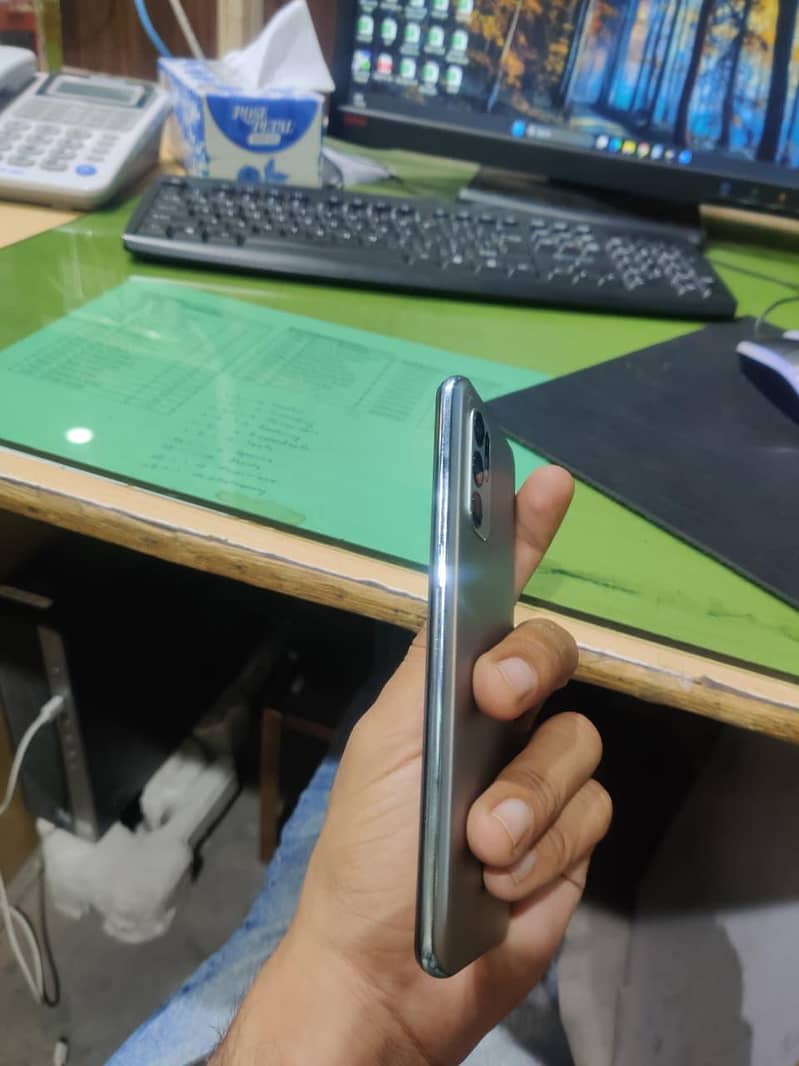 OPPO Reno 6 3