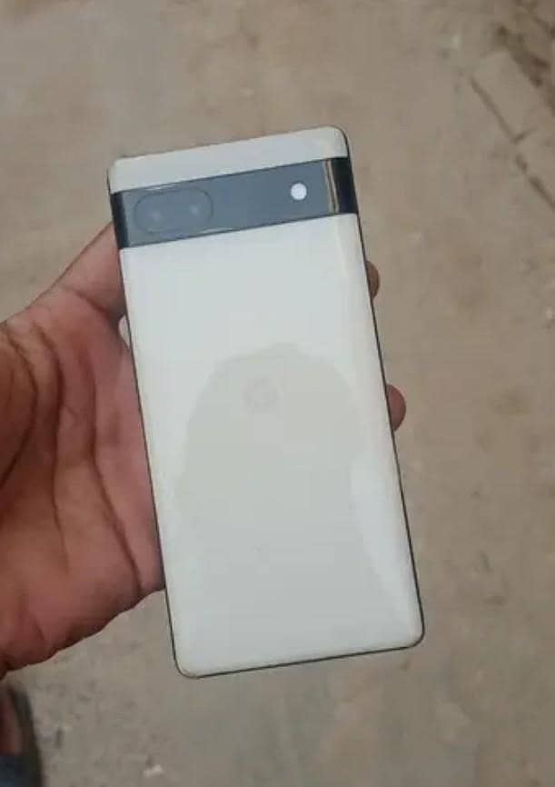 Google Pixel 6a 1