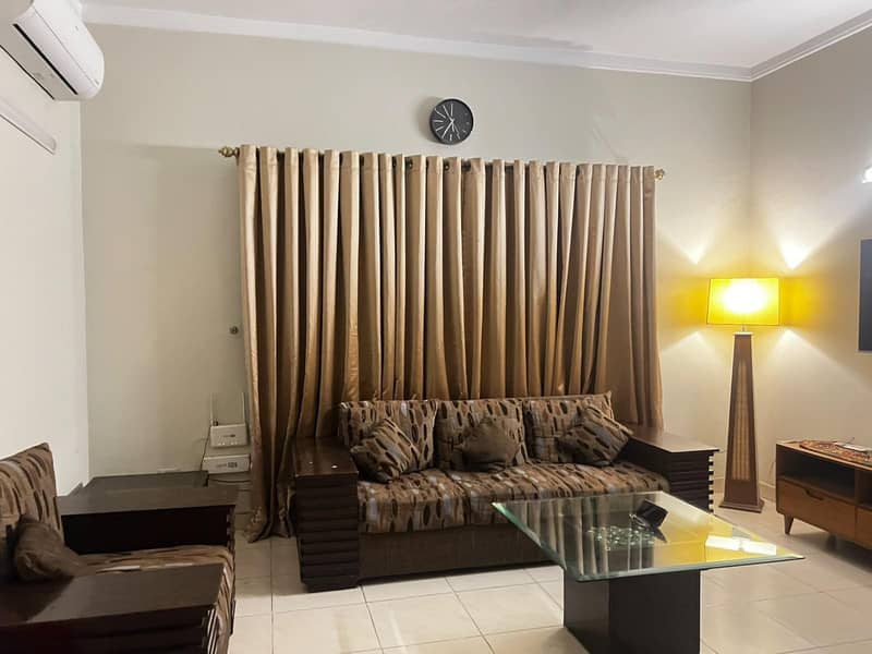 6 Seater sofa set 1