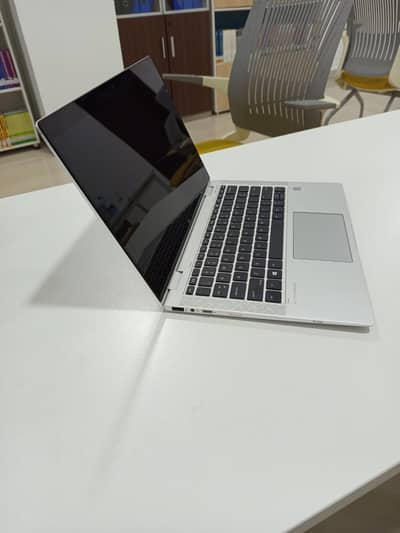HP EliteBook x360 1030