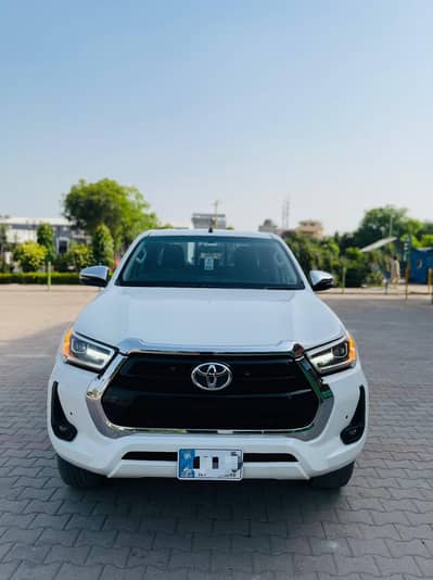 Toyota Hilux 2023