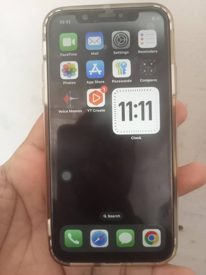 Apple iPhone XS 0