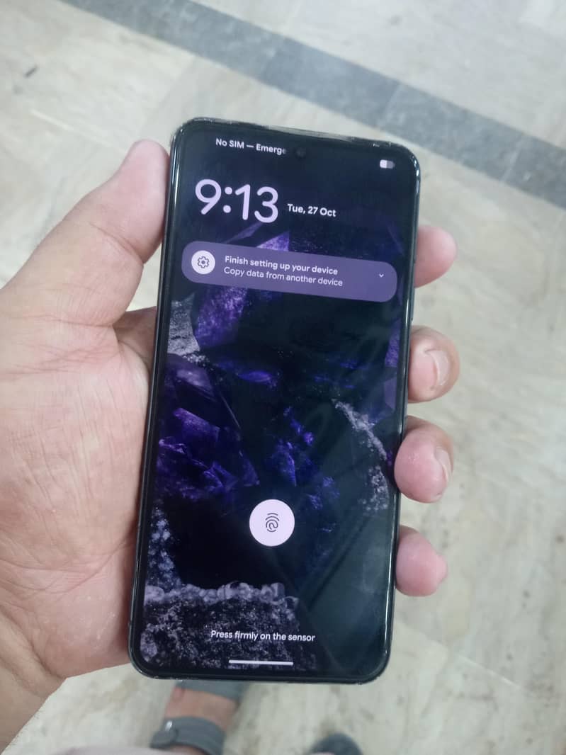 Google Pixel 8 4