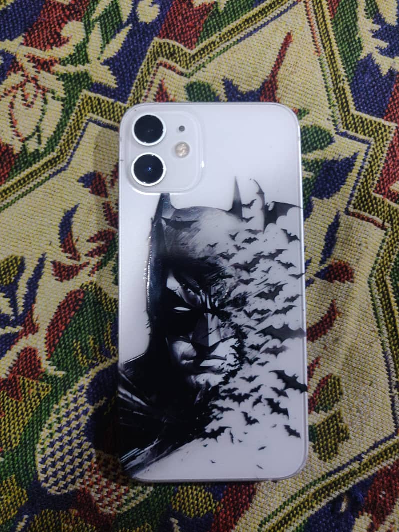 Apple iPhone 12 3