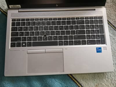 HP Elitebook i5 11 generation g8 850 16gb ram 256gb ssd nvme