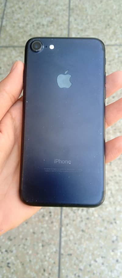 Apple iPhone 7
