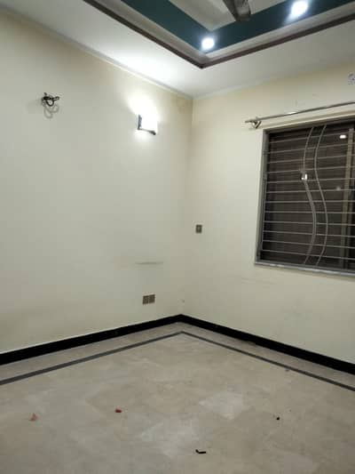 10 Marla Ground Portion For Rent In Multi Garden B17
