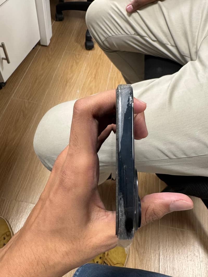 Iphone 15 Plus | JV | LLA Model 4