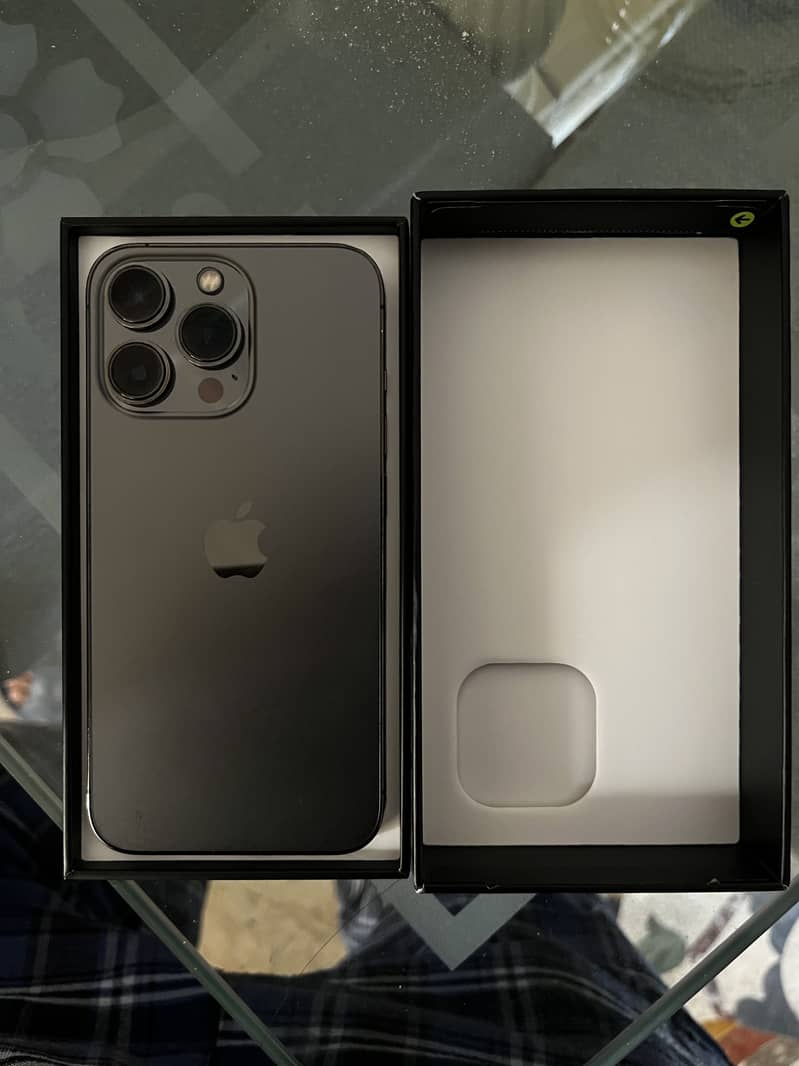 Apple iPhone 13 Pro 0