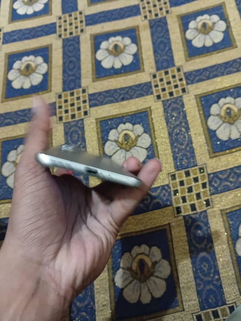 Infinix Hot 60 Pro Plus 4