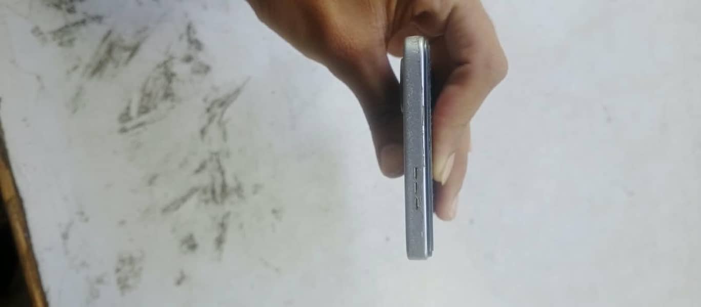 Tecno Pova 3 2