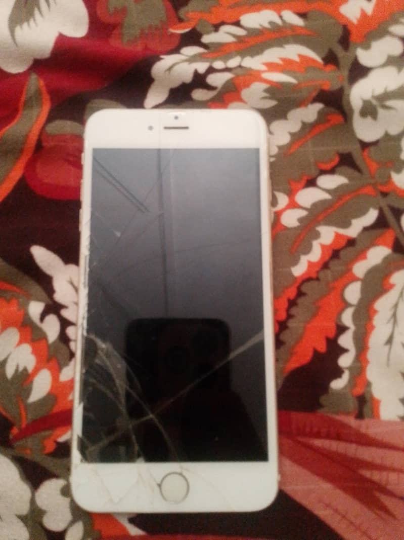 Apple iPhone 6 Plus 2