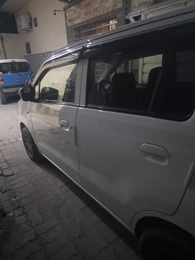Suzuki Wagon R 2021