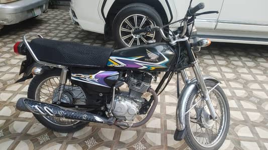 Honda 125 Black
