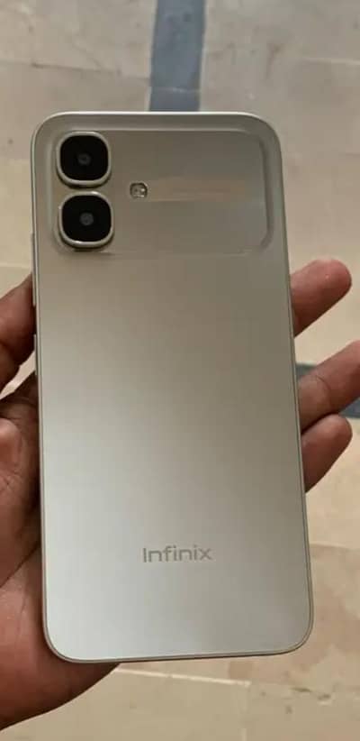 8/ 64 Ram . . . new candtion hai 20 day use hai
