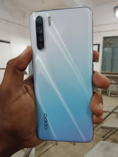 OPPO F15  8/128