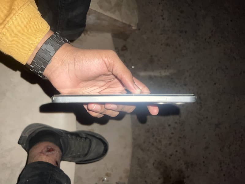 Infinix Smart 9 8