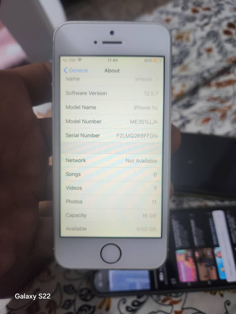 Apple iPhone 5s 0