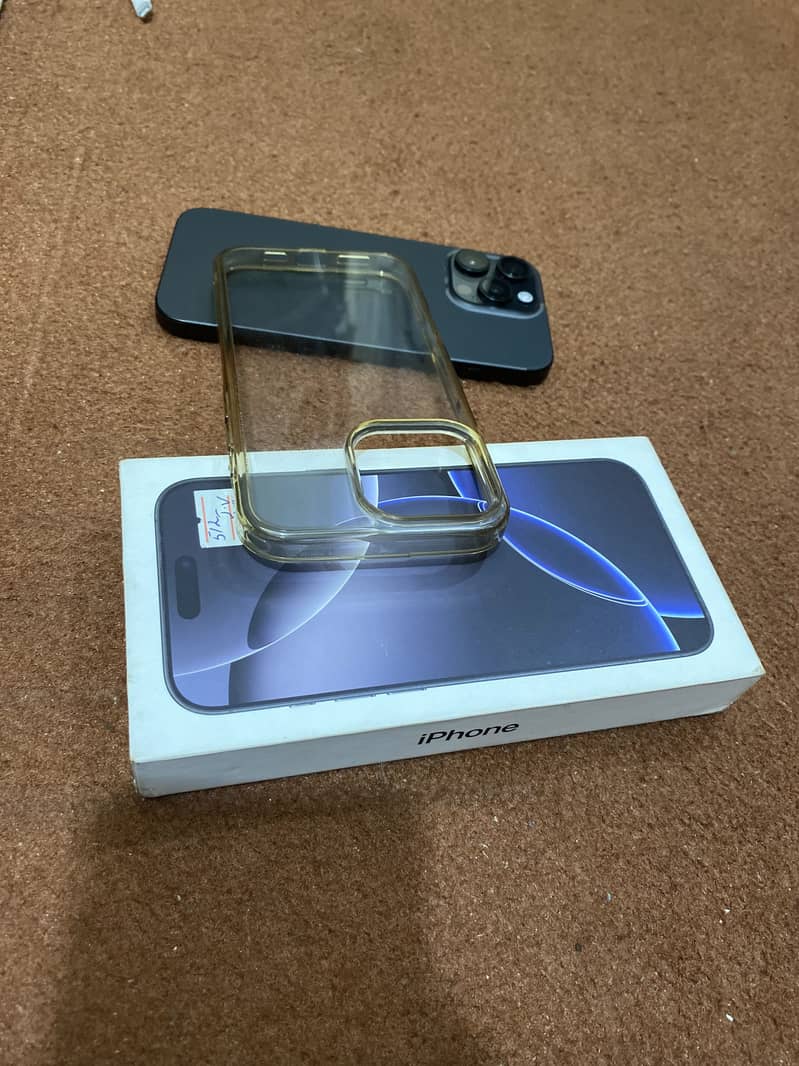 Apple iPhone 16 Pro Max JV 0