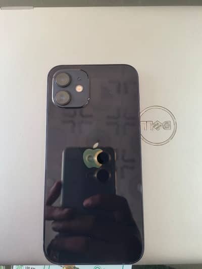Apple iPhone 12
