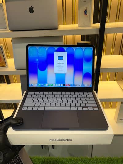apple macbook neo 2026 open box brand new 256 gb