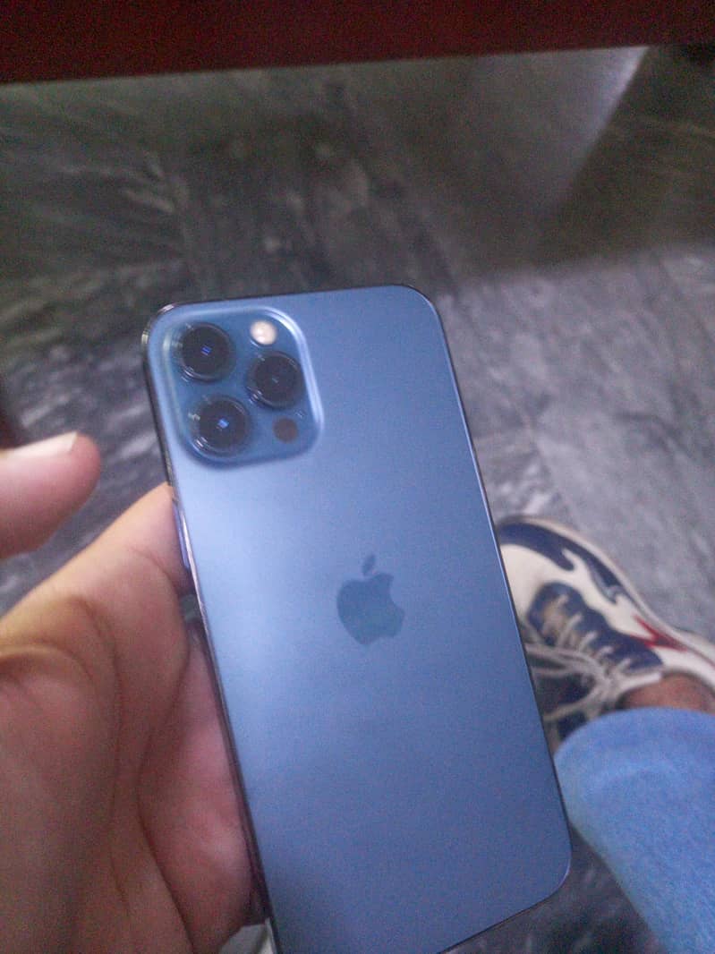 Apple iPhone 12 Pro Max 0