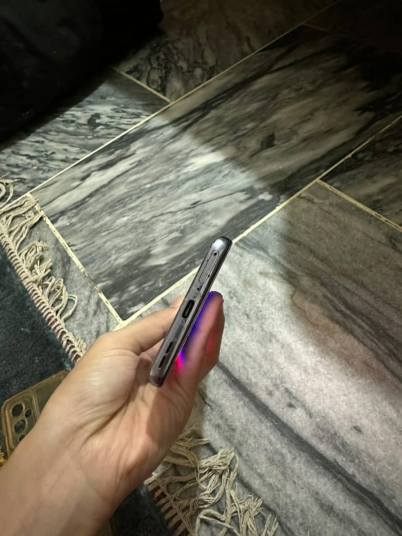 One Plus 9 4