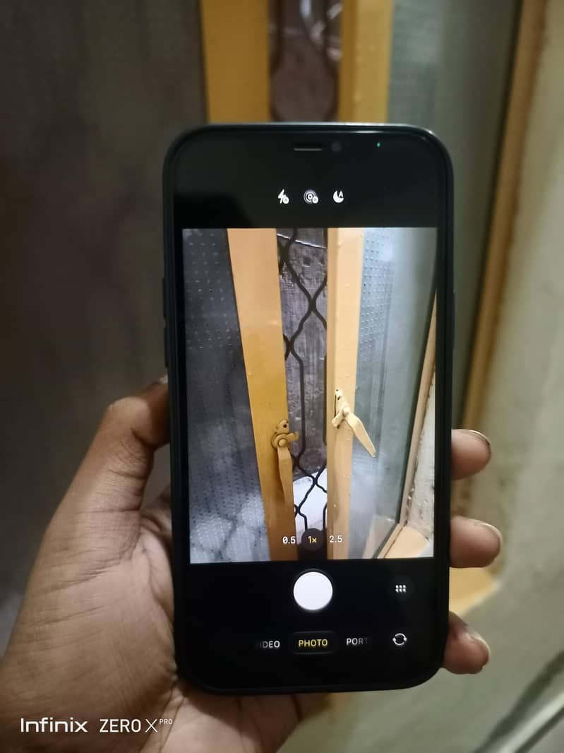 iphone 12 pro max 3