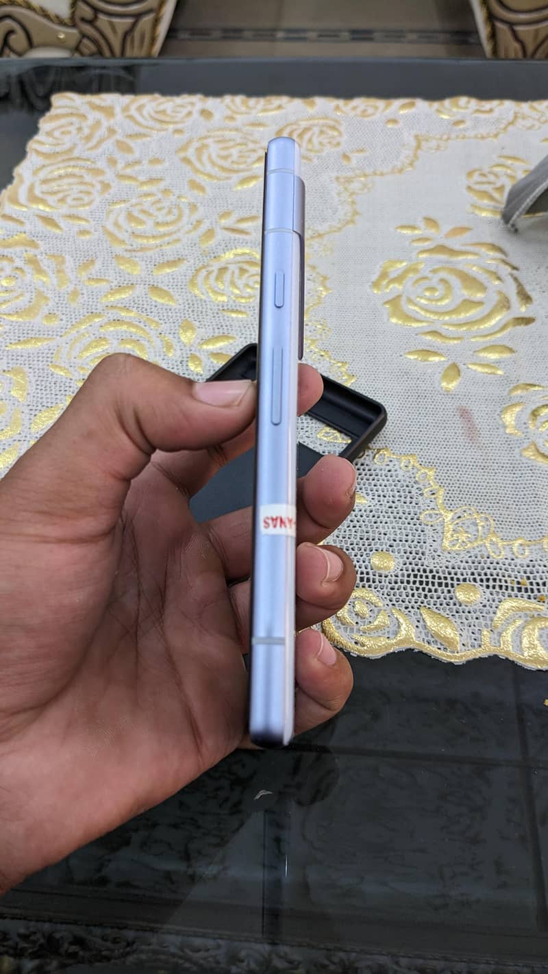 Google Pixel 7a 3