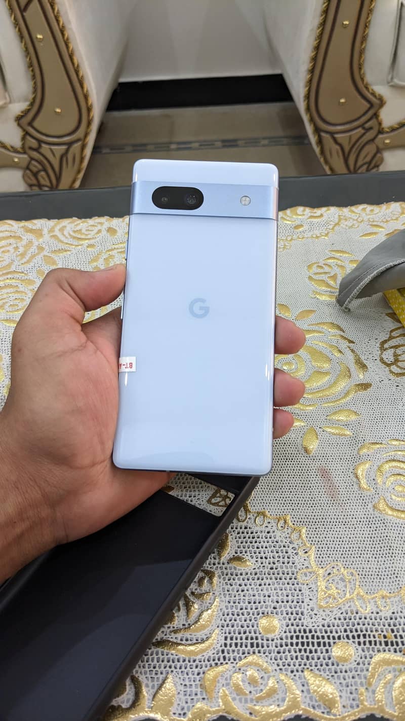 Google Pixel 7a 5