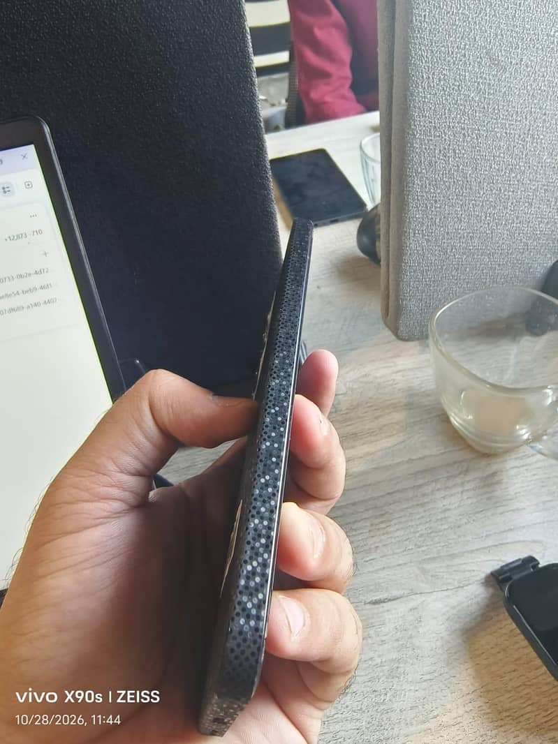 OPPO Reno13 1