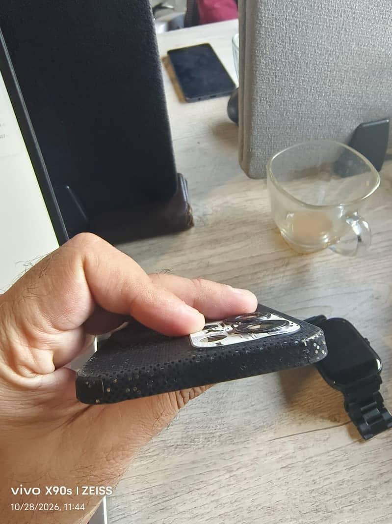 OPPO Reno13 2
