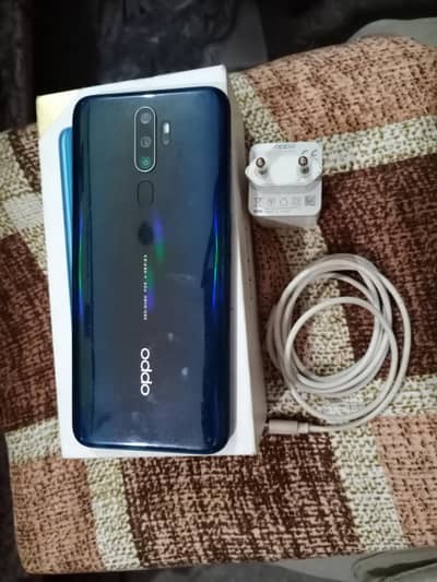 OPPO A9all ok ha koi maska nahi ha 8/128gb ha box charger Sath Hai
