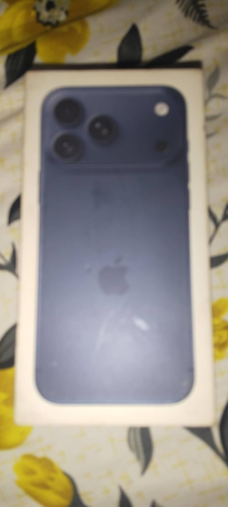Apple iPhone 17 Pro Max 0