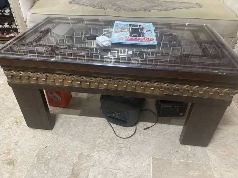 5 setar Sofa set with table condition 10/8 5