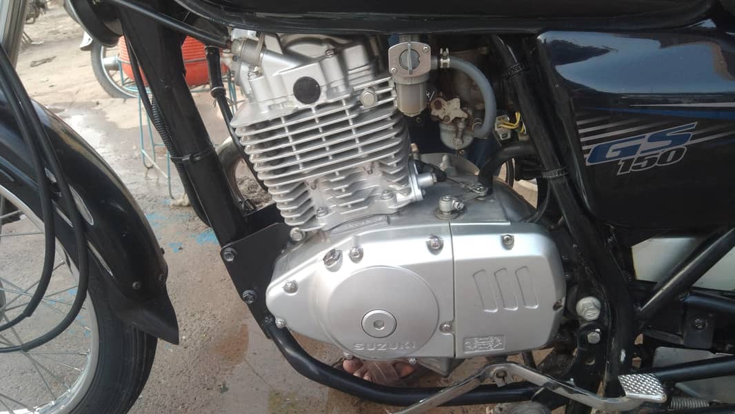 Suzuki 150 6