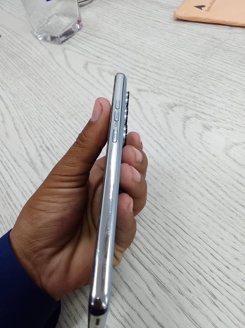 Tecno CAMON 40 4