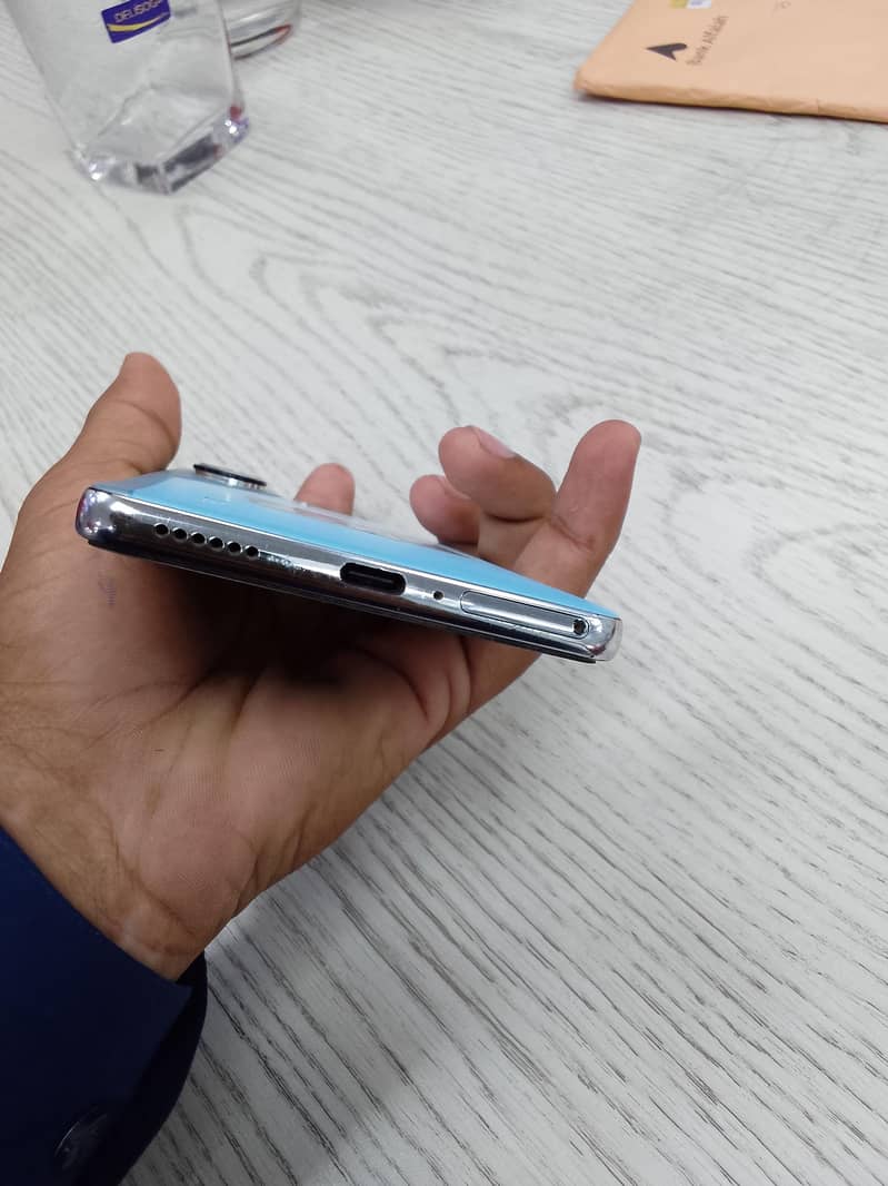 Tecno CAMON 40 6