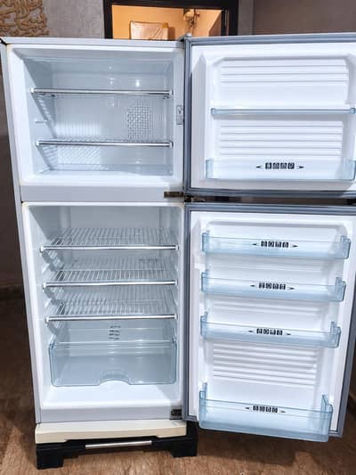 Original Dawlance  Refrigerator