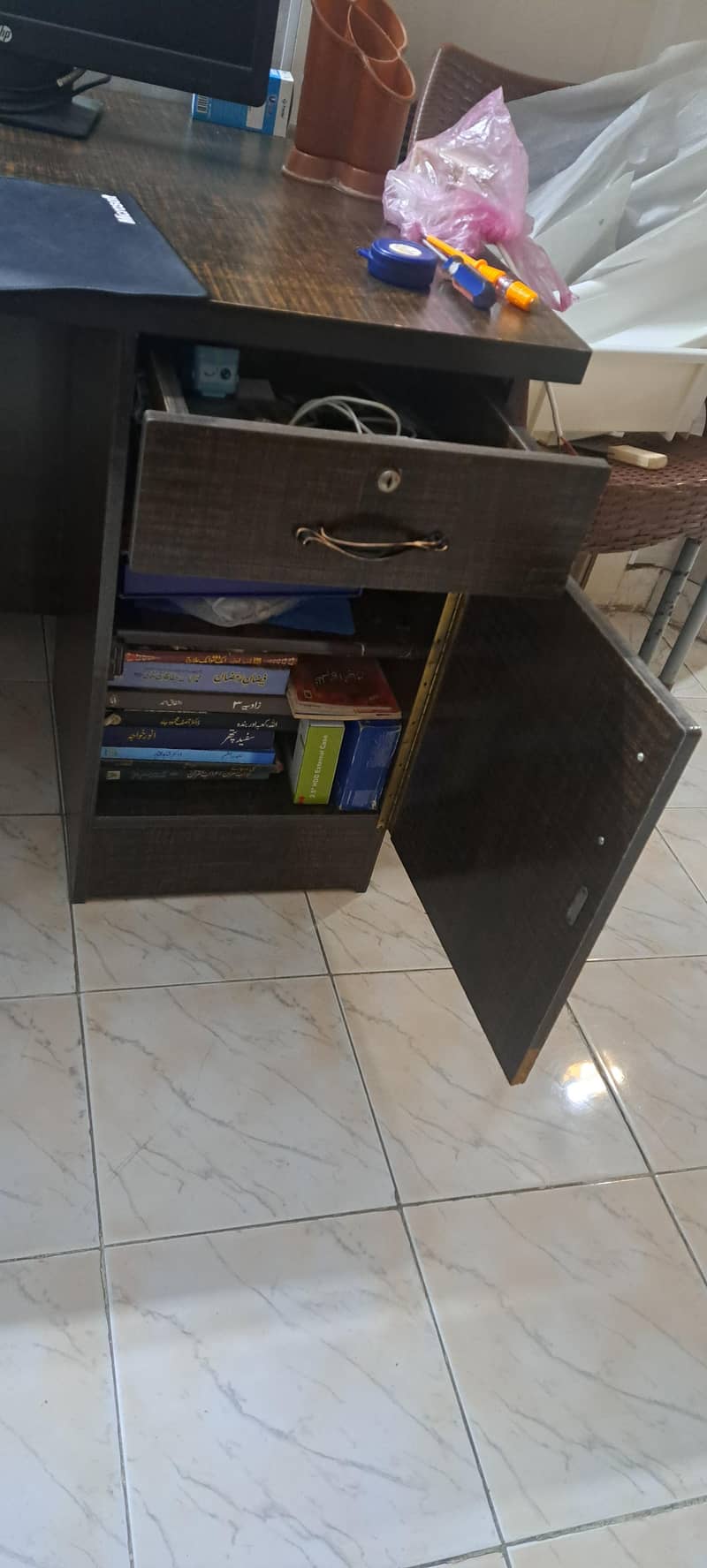 Computer / Laptop Table 1