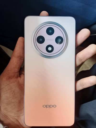 OPPO Reno 12 F