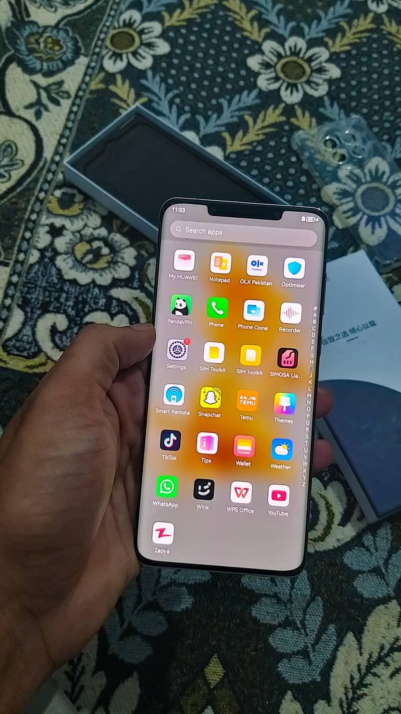 Huawei Mate 50 pro 4