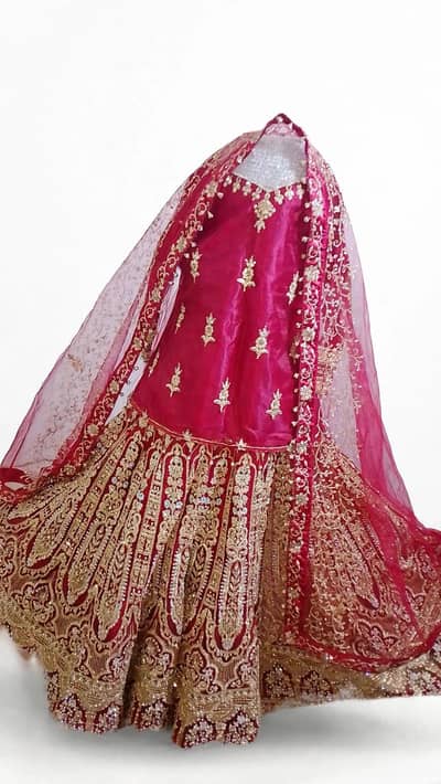 HEAVY BRIDAL BARAT GHARARA LEHENGA RD WITH FULL GOLDEN WORK- WORN ONCE