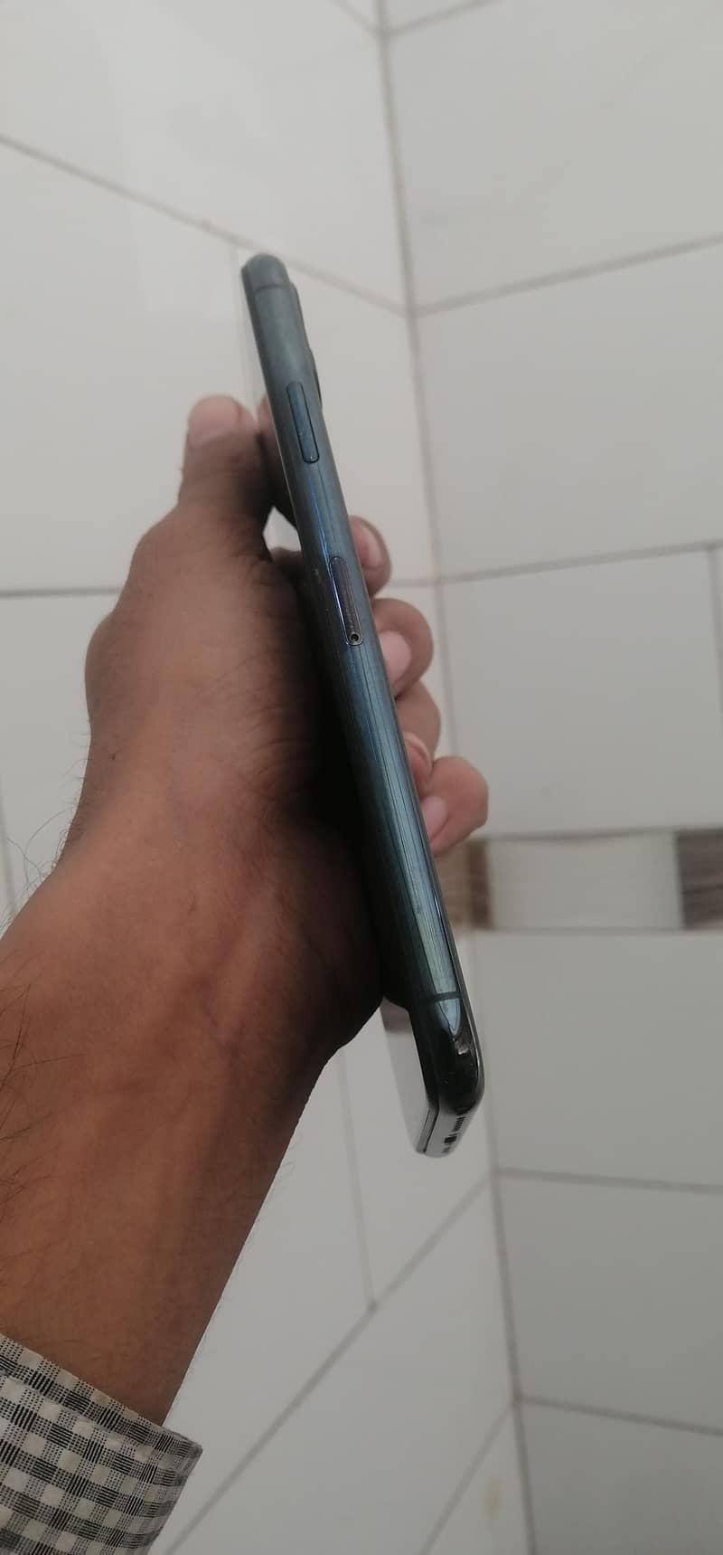Apple iPhone 11 Pro Max 2